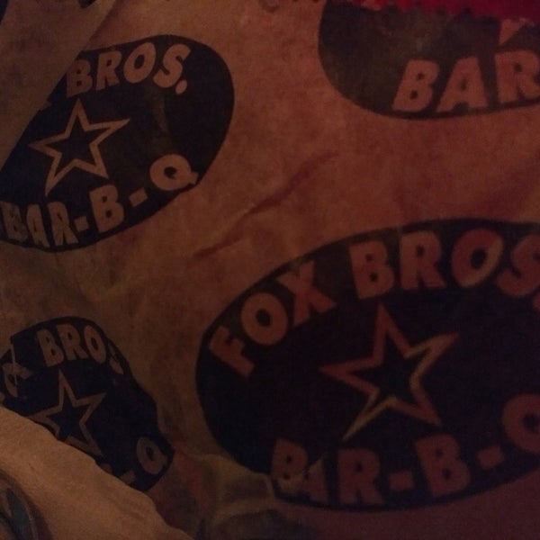 10/3/2019にERICがFox Bros. Bar-B-Qで撮った写真