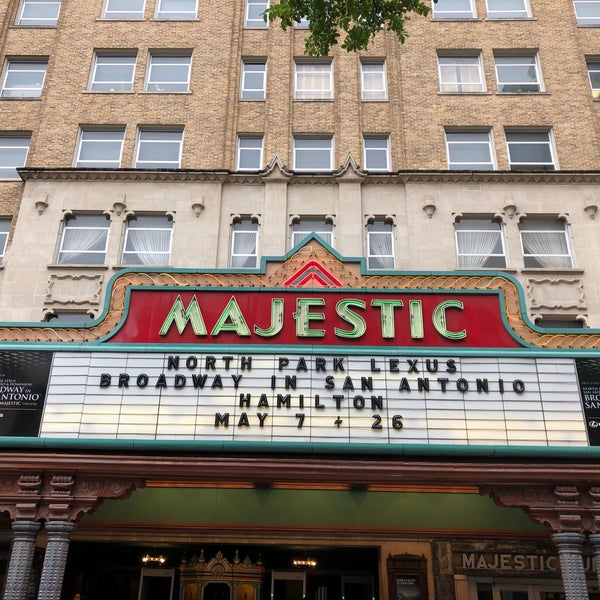 Foto tirada no(a) The Majestic Theatre por Leah em 5/11/2019