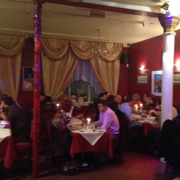 Foto scattata a St Petersburg Russian Restaurant da Sergei K. il 2/1/2014