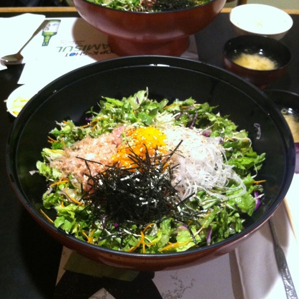 Снимок сделан в A-won Japanese Restaurant пользователем Jeromy P. 8/22/2013