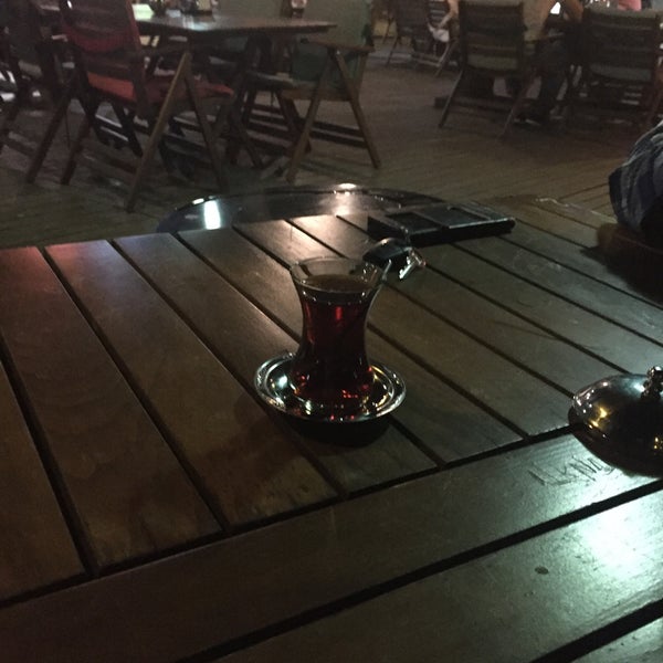 Foto scattata a Eyüboğlu Cafe &amp; Restaurant da Ece Bayındır il 8/12/2017