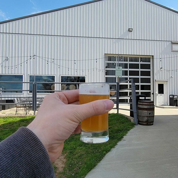 Photo taken at Falling Branch Brewery by Gerry D. on 4/3/2022