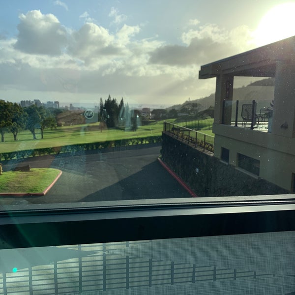 Oahu Country Club Liliha Kapalama Honolulu, HI