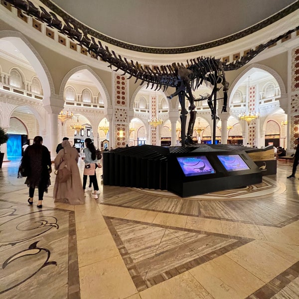 Foto tomada en The Dubai Mall  por 𝔍𝖆𝖘𝖘𝖊𝖒 . el 6/6/2023