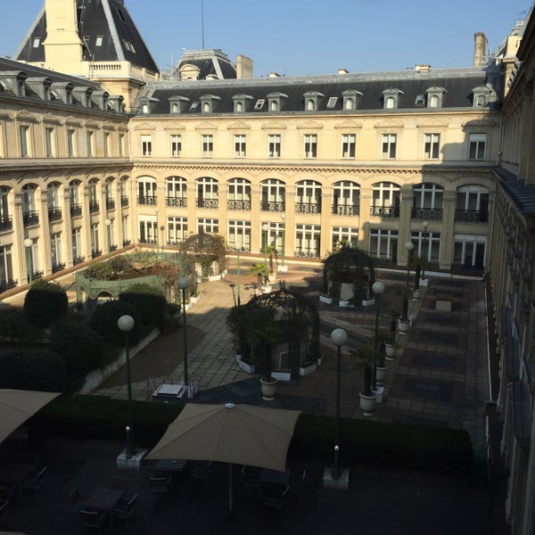 Photo taken at Hôtel Crowne Plaza by Sandra R. on 3/23/2015