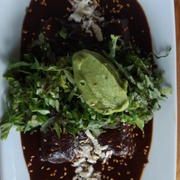 9/29/2017 tarihinde Carlo L.ziyaretçi tarafından Pachuco Restaurante'de çekilen fotoğraf