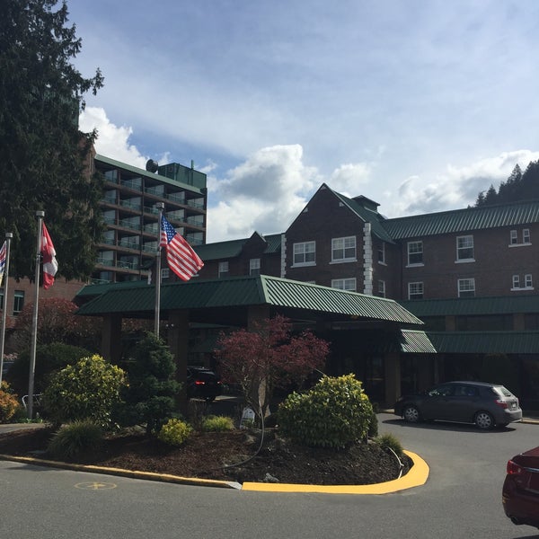 Photo taken at Harrison Hot Springs Resort &amp; Spa by Victor Z. on 4/6/2015