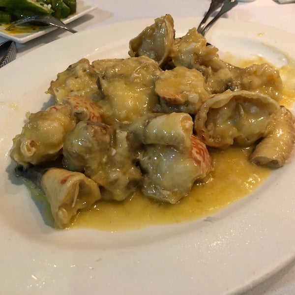 Das Foto wurde bei Golden Century Seafood Restaurant von Rudy T. am 7/1/2018 aufgenommen
