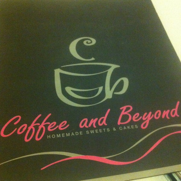 9/17/2013 tarihinde benim 🅰dım kırmızıziyaretçi tarafından Coffee And Beyond'de çekilen fotoğraf