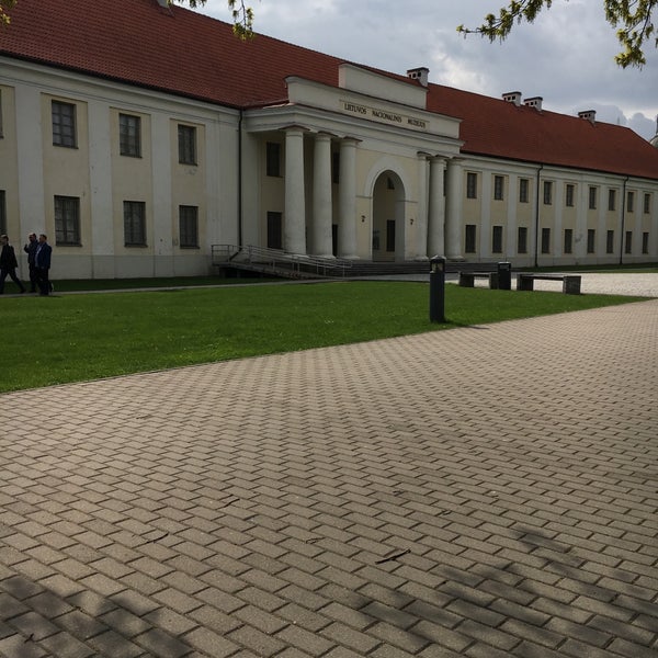 รูปภาพถ่ายที่ Lietuvos nacionalinis muziejus | National Museum of Lithuania โดย Bubleg เมื่อ 4/28/2018