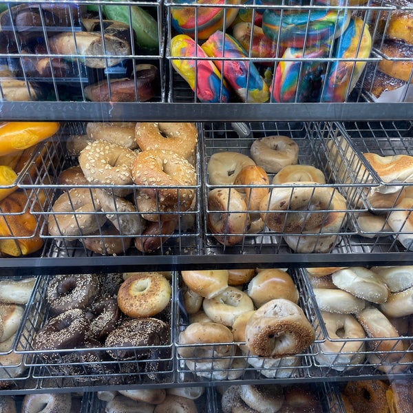 Clark Bagels 1045 Raritan Rd