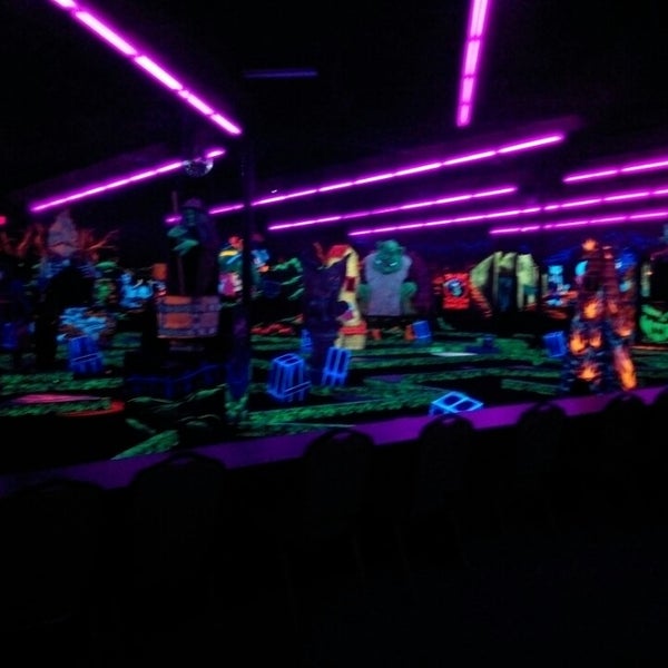 Photo taken at Monster Mini Golf by Mauricio E. on 9/4/2014
