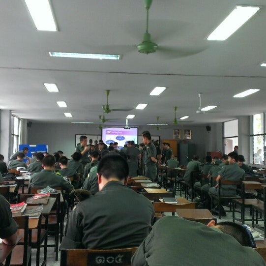 รายการ 97+ ภาพพื้นหลัง รักษาสถานภาพนักศึกษา สวยมาก