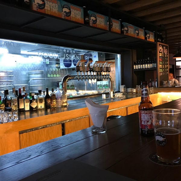 Photo taken at Goose Island Pub by Enrique G. on 7/1/2017