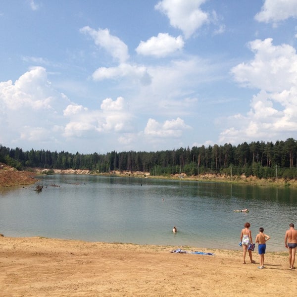 глуховский карьер волосово. пляж в чехове глуховский карьер. пляж в чехове глуховский карьер. чеховские карьеры. чеховские карьеры.