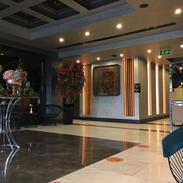 Foto scattata a Hotel On7 da Abdulrahman A. il 7/6/2021