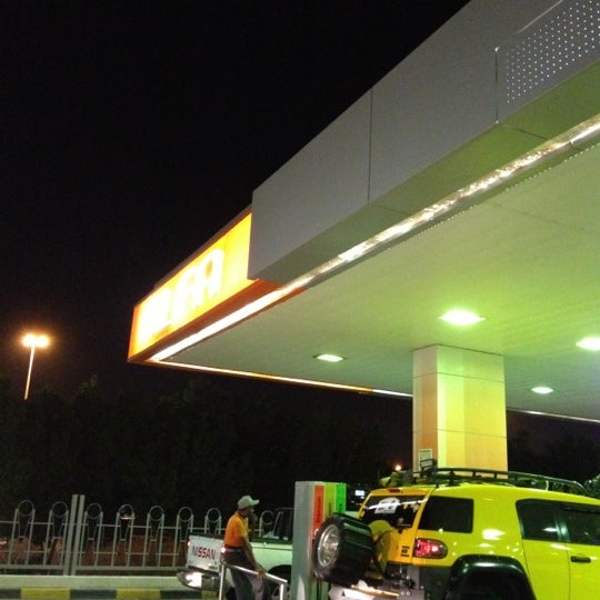 Photo taken at Alfa Gas Station by Abdulrahman A. on 11/6/2012