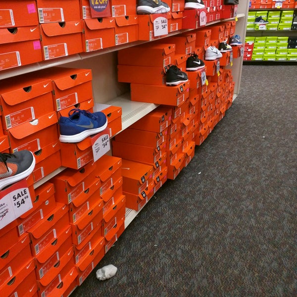 Shoe Carnival Shoe Store in Baton Rouge