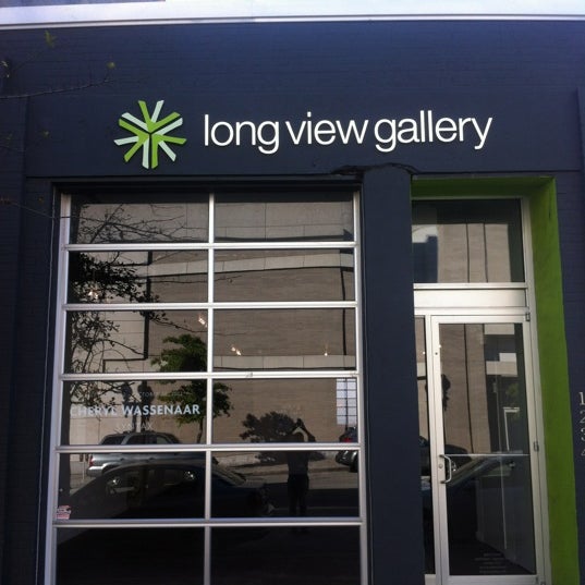 Photo taken at Long View Gallery by Armie on 10/11/2012