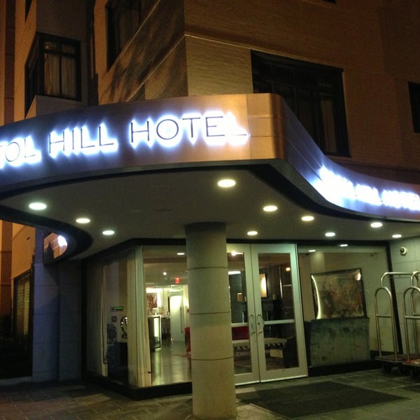 8/6/2013にArmieがCapitol Hill Hotelで撮った写真