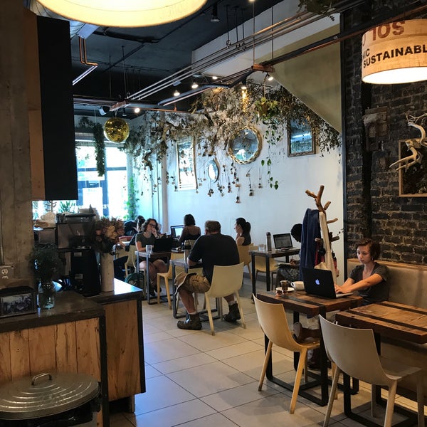 6/28/2018 tarihinde Juscallme P.ziyaretçi tarafından Sol Café'de çekilen fotoğraf