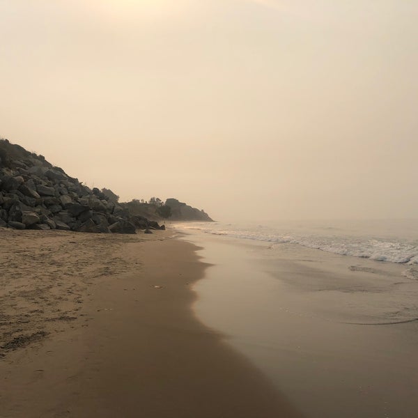 View Summerland Beach Background