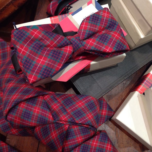Smart Turnout with Barracuta! Beautifully made tartan bow ties, ties and  braces.