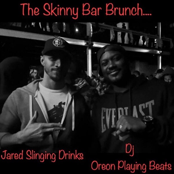 Foto diambil di The Skinny Bar &amp; Lounge oleh OREON pada 6/3/2017