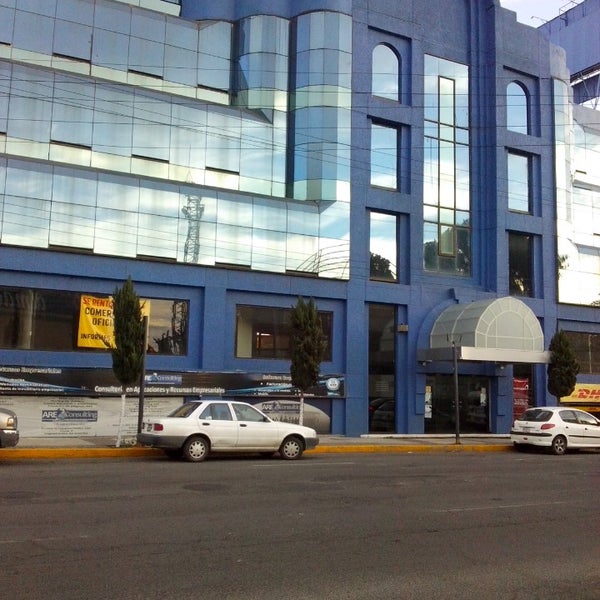 Plaza Diamante Av. Juarez 1105
