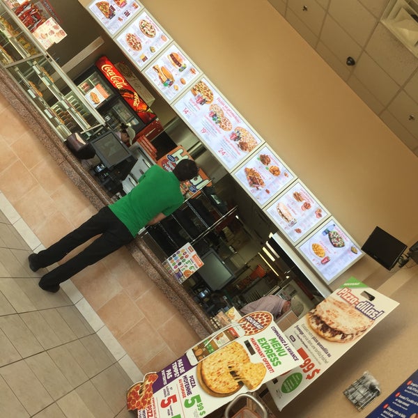 Pizza Pizza Pizzeria in PierrefondsRoxboro