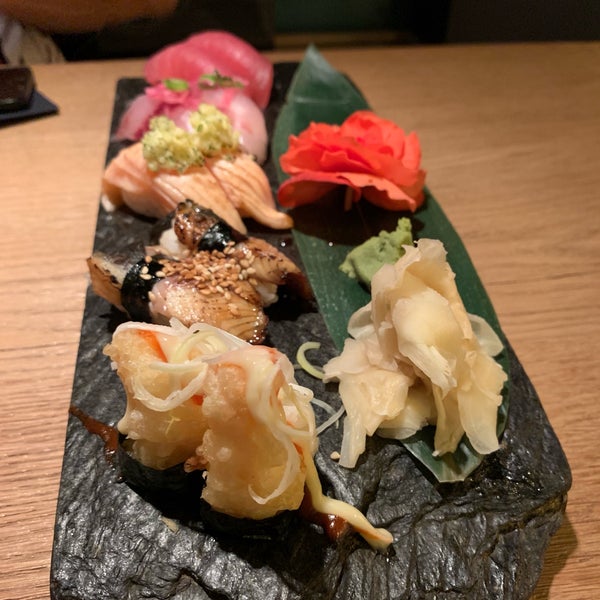 Foto tirada no(a) Matii Sushi por Aleksandra K. em 9/11/2019