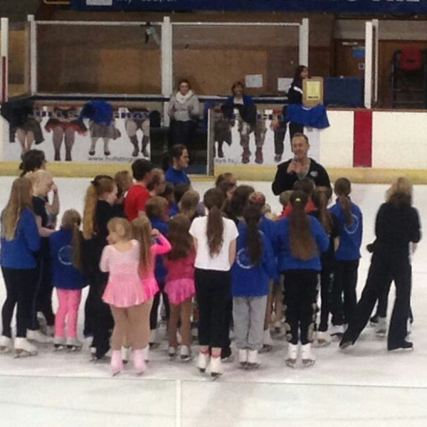 Hull Ice Arena Skating Rink in Hull