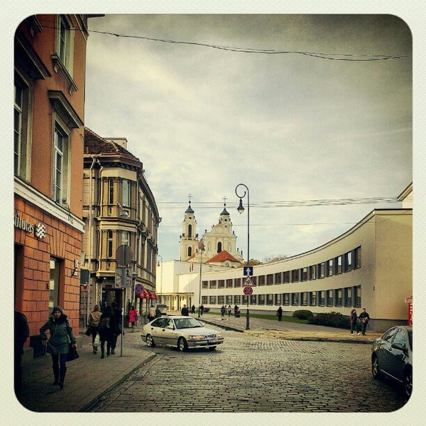 รูปภาพถ่ายที่ Vokiečių gatvė โดย Vadim S. เมื่อ 10/17/2012