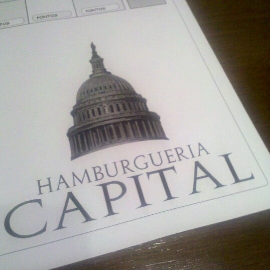 Foto tirada no(a) Hamburgueria Capital por Jeferson R. em 12/30/2012