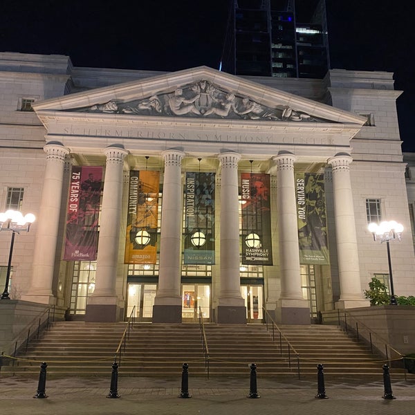 Foto diambil di Schermerhorn Symphony Center oleh Angel L. pada 11/1/2022