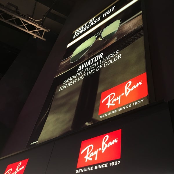 Sunglass Hut - Optical Shop in New York