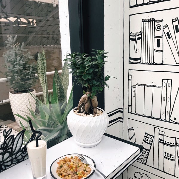 11/24/2019にSaraがModam Café | کافه مدامで撮った写真