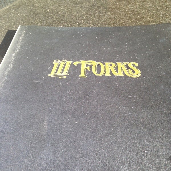 รูปภาพถ่ายที่ III Forks Prime Steakhouse โดย Meredith A. เมื่อ 6/18/2013
