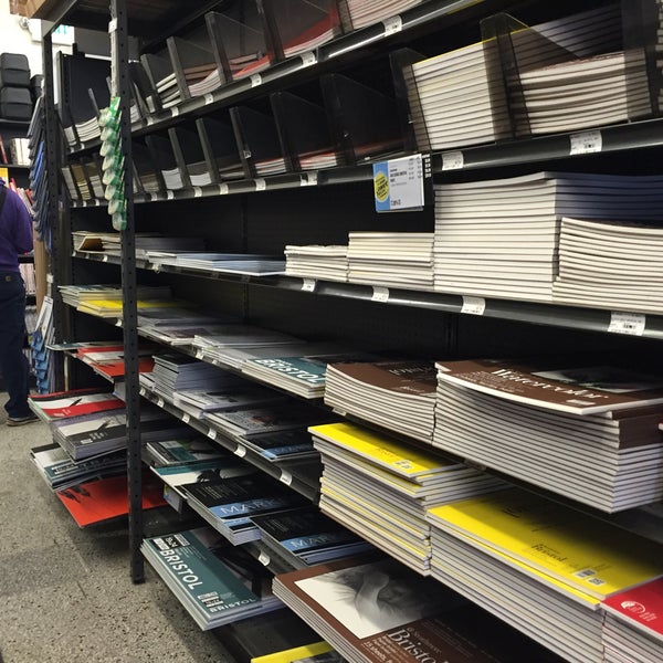 Fotos en Blick Art Materials Capitol Hill Seattle, WA