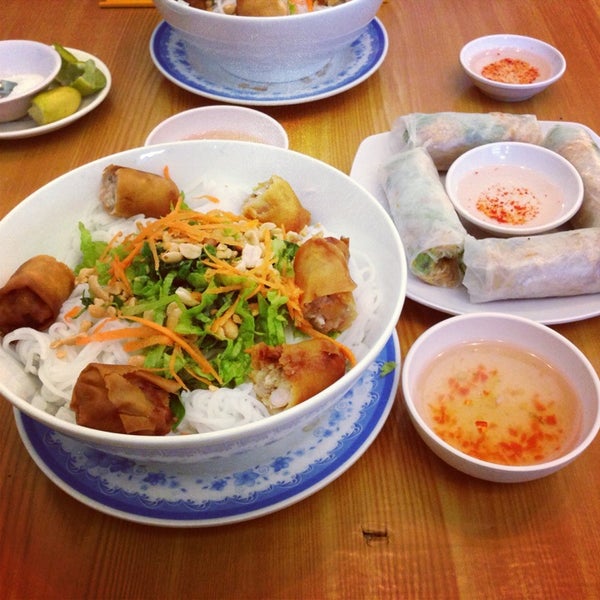 Ngoc Tho - Vegetarian / Vegan Restaurant in Ho Chi Minh City