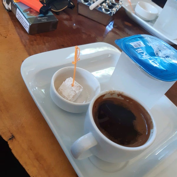 Photo taken at Robert&#39;s Coffee by Denizin Kızı on 9/27/2021