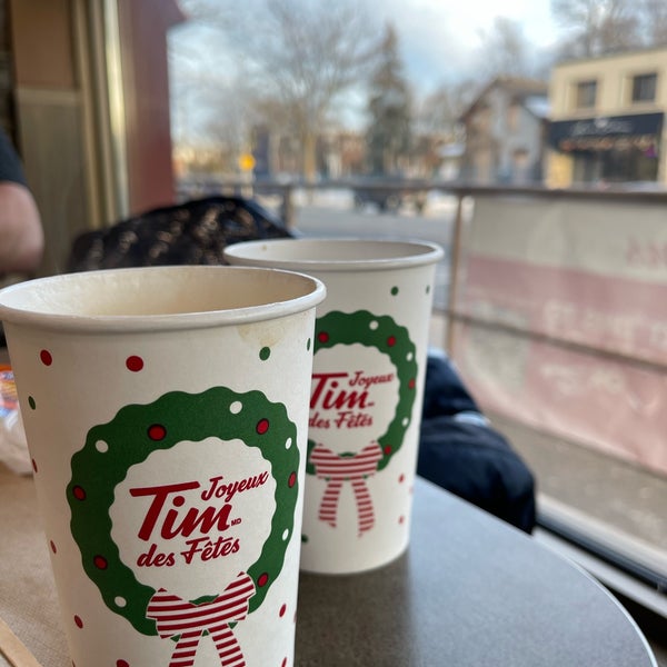 Tim Hortons Coffee Shop in Oakville