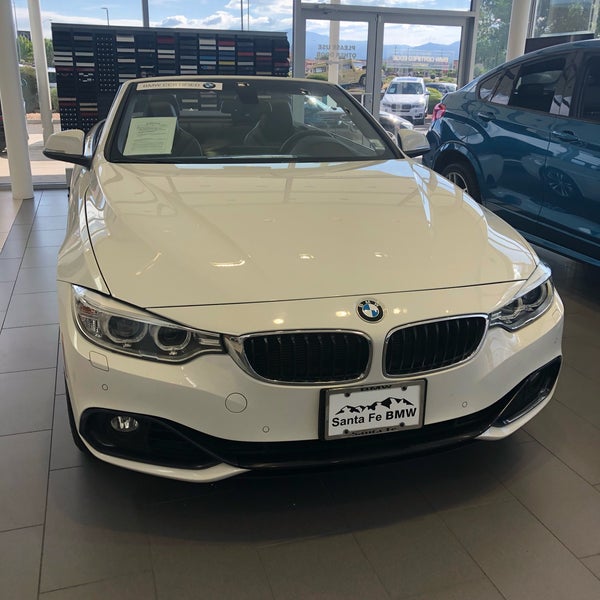 Foto di Santa Fe BMW Dealer Mobil di Santa Fe
