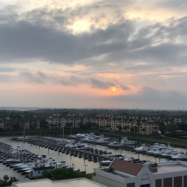 Photo taken at South Shore Harbour Resort &amp; Conference Center by Amy L. on 4/7/2019