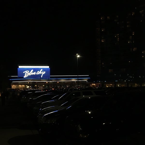 Photo prise au Blue Chip Casino &amp; Hotel par Jonathan D. Y. le2/12/2017