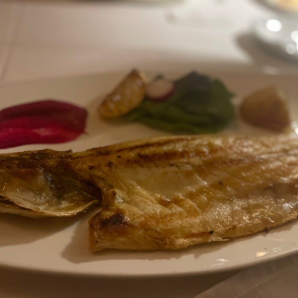 Photo taken at Mavi Balık Restaurant by Hamza E. on 9/5/2023