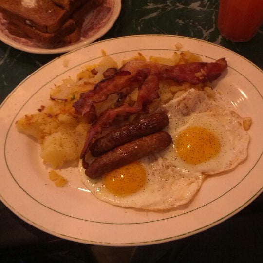Photo taken at Mike&#39;s Diner by Patrick H. on 12/15/2012