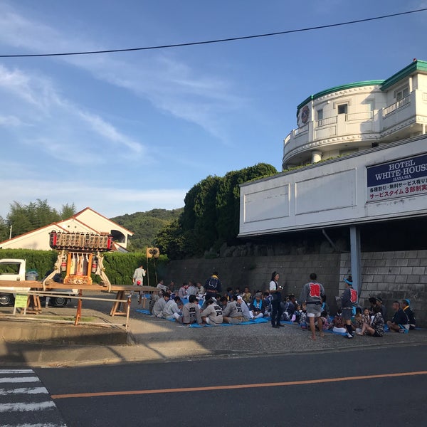 湘南国際村入口交差点 Intersection In 三浦郡葉山町