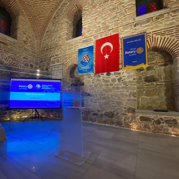 3/4/2022 tarihinde Nezih Y.ziyaretçi tarafından Hüsrev Kethüda Tarihi Ortaköy Hamamı'de çekilen fotoğraf