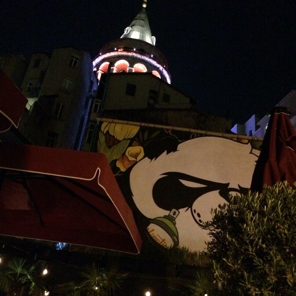 5/13/2016 tarihinde Eray K.ziyaretçi tarafından Nola Restaurant Istanbul'de çekilen fotoğraf